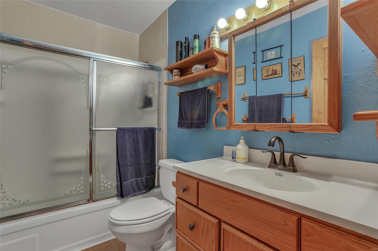 1735 Hawkins Road Fenton, MO 63026 - Photo 14 of 26 Gallery Image 14