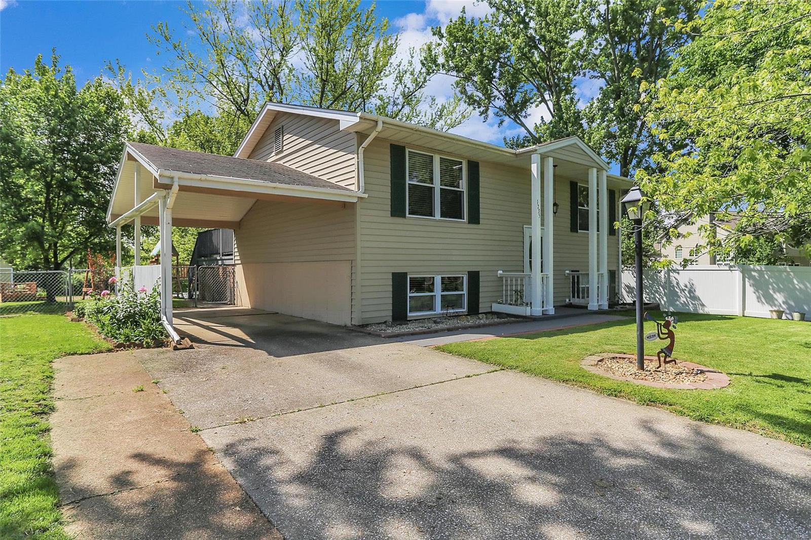 1735 Hawkins Road Fenton, MO 63026 - Photo 26 of 26 Gallery Image 26