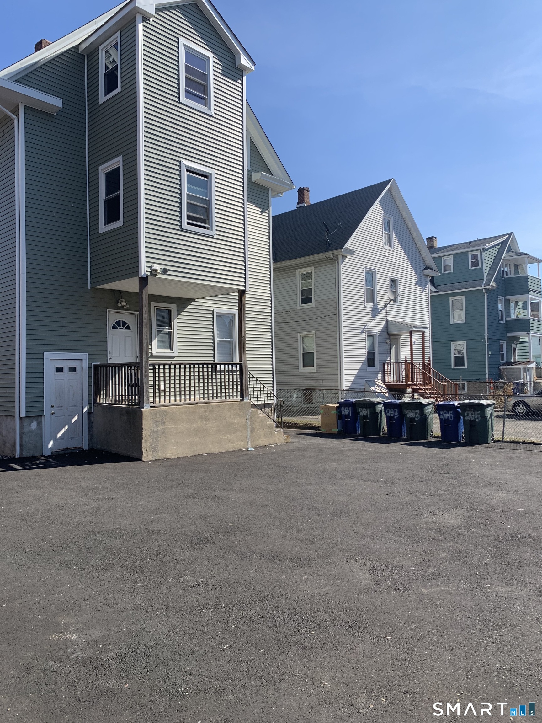 205 French Street Bridgeport, CT 06606 - Photo 2 of 20 a view of a house with a patio