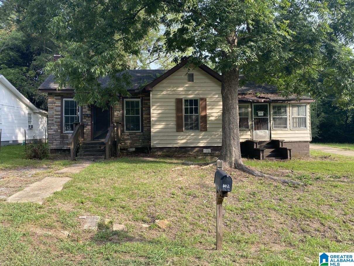602 Southwest 5th Street Childersburg, AL 35044 - Photo 1 of 17