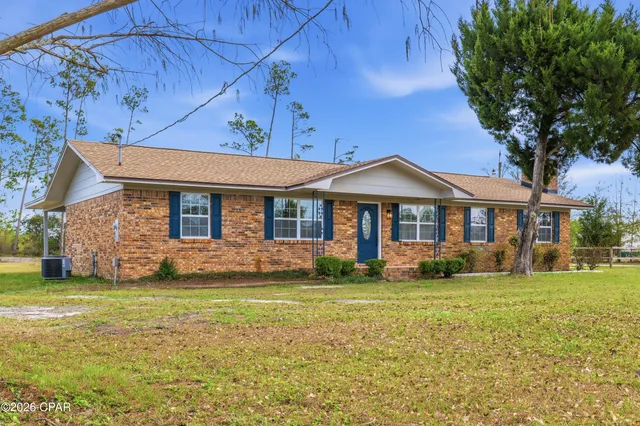 $355,000 | 8524 Highway 2301, Youngstown, FL 32466