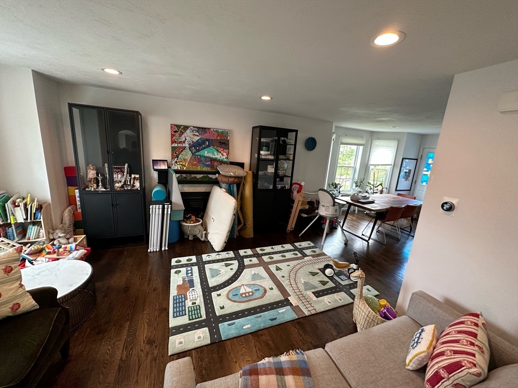3 Riley Road, Unit 3 Tyngsboro, MA 01879 - Photo 2 of 19