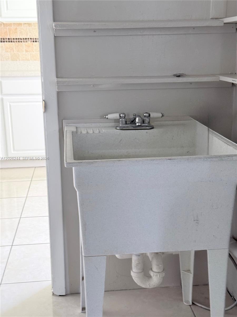 22217 Southwest 61st Avenue Boca Raton, FL 33428 - Photo 18 of 32