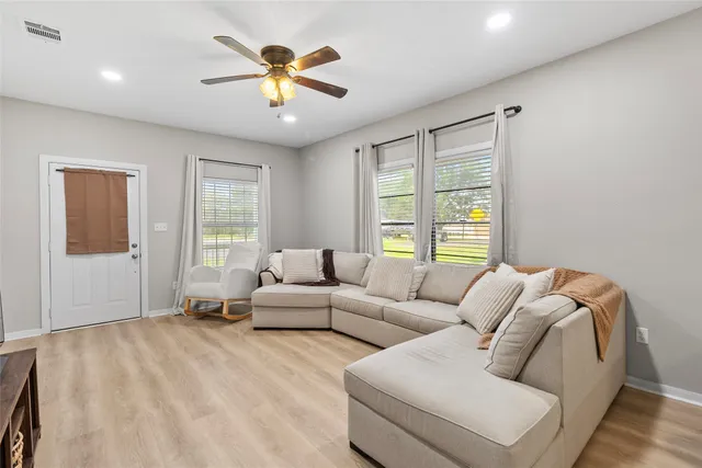 $199,000 | 207 North Commerce Street, Bremond, TX 76629