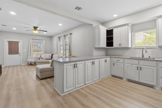 $199,000 | 207 North Commerce Street, Bremond, TX 76629