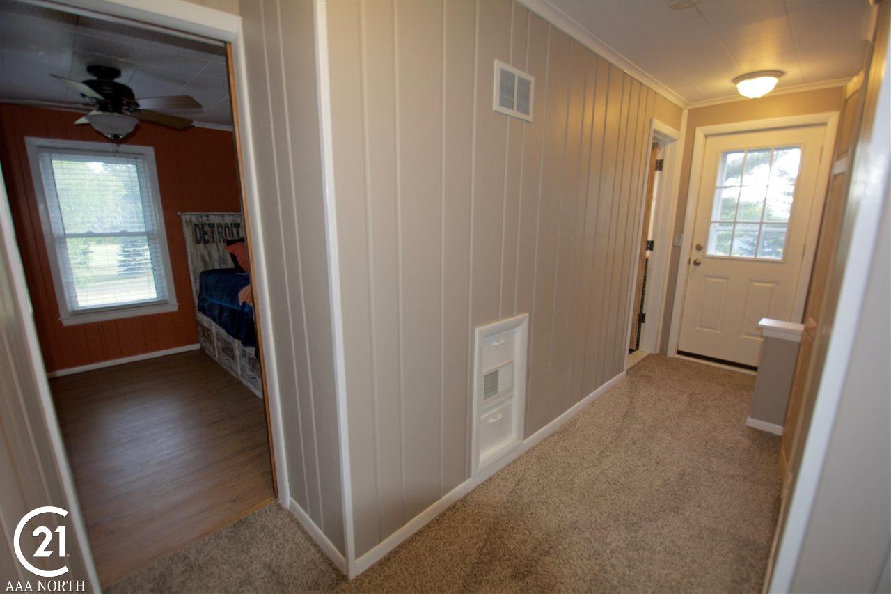 10975 Brandon Road Emmett, MI 48022 - Photo 23 of 30 31301333-22.JPG