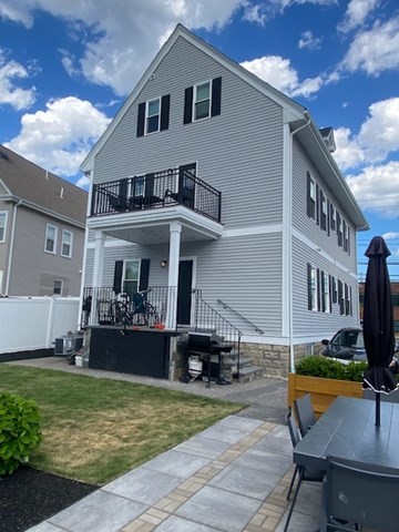 88 School Street, Unit B Watertown, MA 02472 - Photo 17 of 18