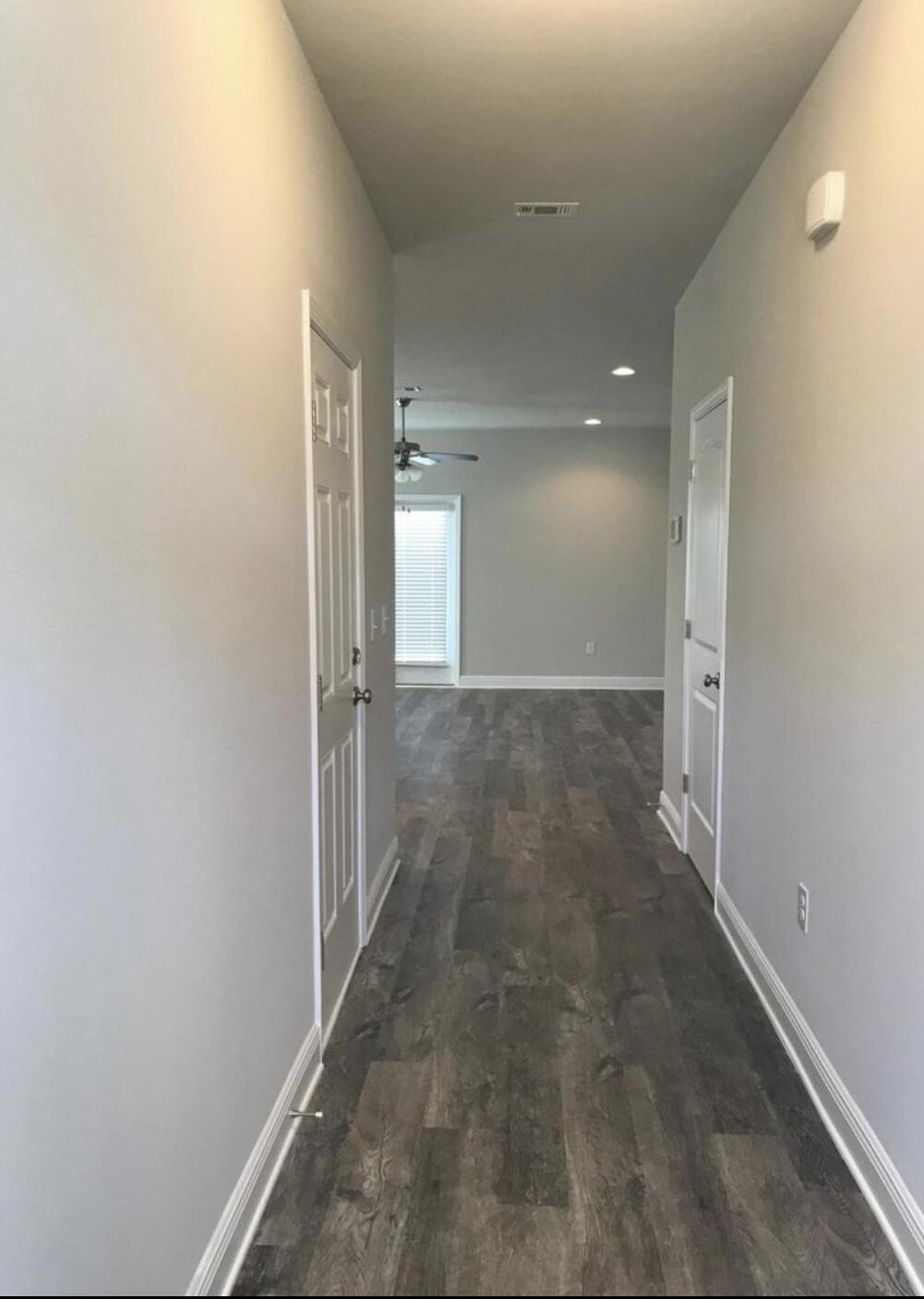 89 Crossing Lane, Unit A Santa Rosa Beach, FL 32459 - Photo 2 of 17 a view of a hallway