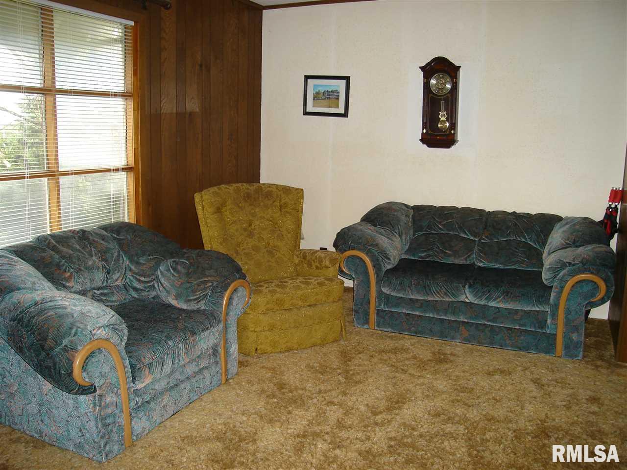 9614 North Radnor Road Peoria, IL 61615 - Photo 10 of 16 Gallery Image 10