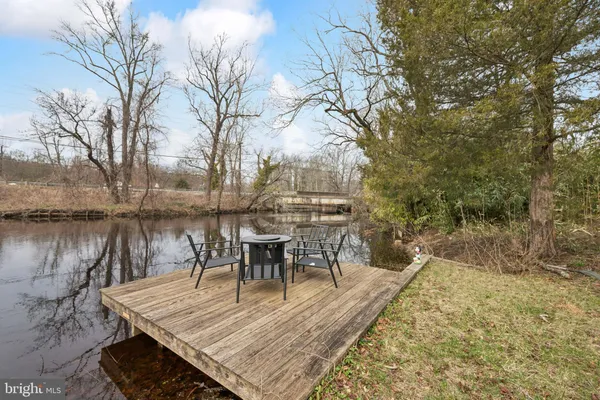 $275,000 | 4 Creek Lane, Mount Holly, NJ 08060