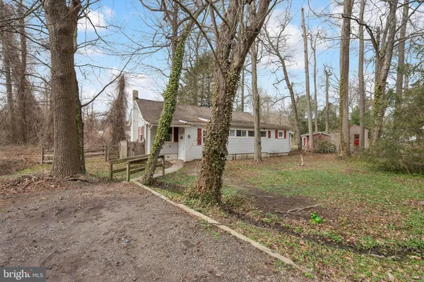 $275,000 | 4 Creek Lane, Mount Holly, NJ 08060