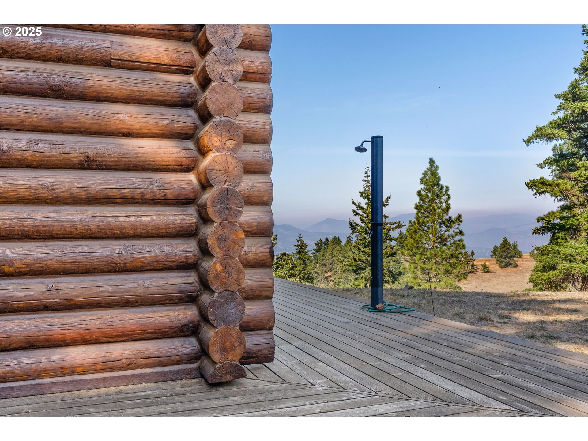 2300 Elder Road Hood River, OR 97031 - Photo 35 of 48 a view of entryway with wooden floor