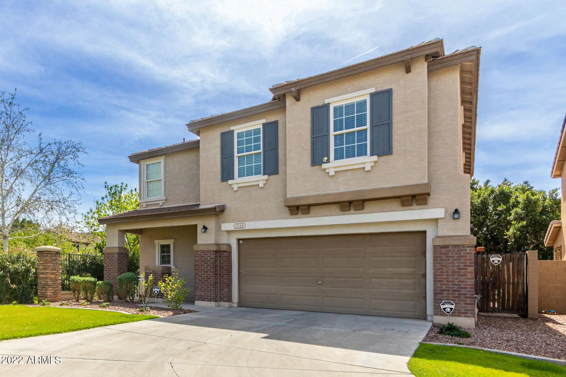 2249 East Pecan Road Phoenix, AZ 85040 - Photo 1 of 39 04-Pecan