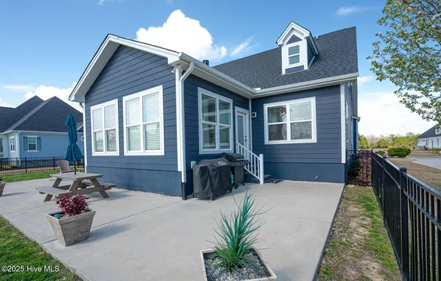 $575,000 | 8945 Chesterfield Drive Northwest, Calabash, NC 28467