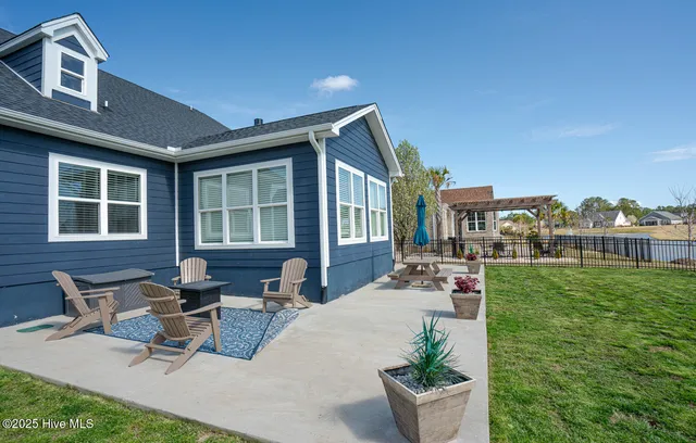 $575,000 | 8945 Chesterfield Drive Northwest, Calabash, NC 28467