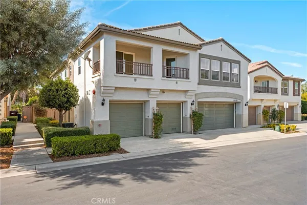 $455,000 | 25178 Meadow Walk Street, Unit 2, Murrieta, CA 92562
