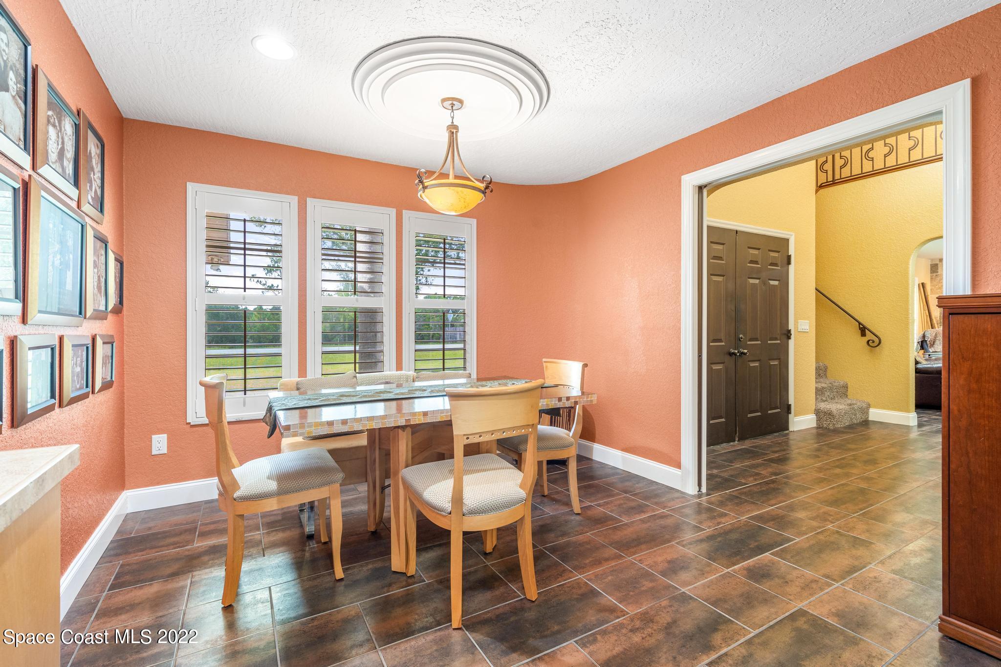 4195 Hield Road Northwest Palm Bay, FL 32907 - Photo 5 of 67 DSC07176