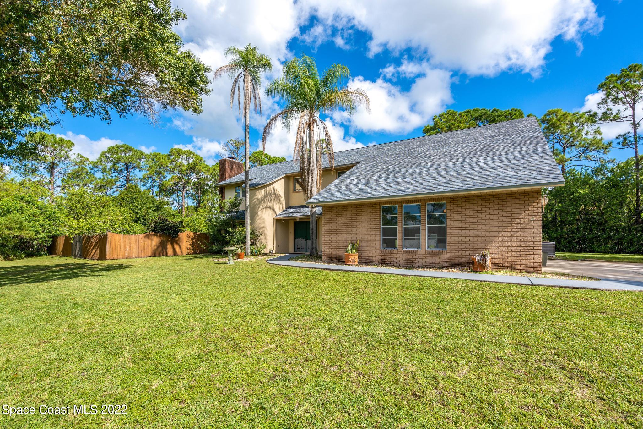 4195 Hield Road Northwest Palm Bay, FL 32907 - Photo 64 of 67 DSC07094