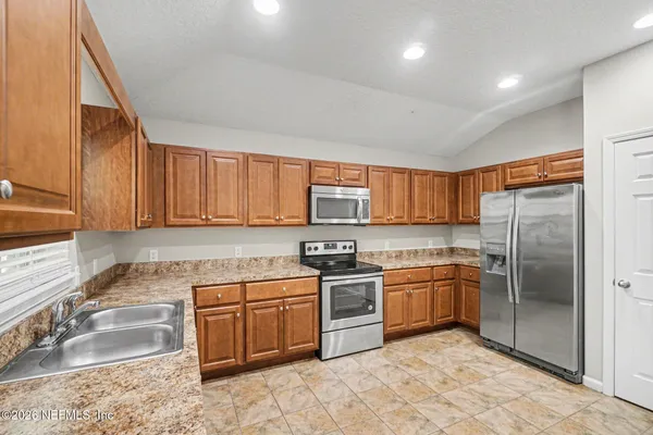 $355,000 | 87061 Farnsworth Lane, Yulee, FL 32097