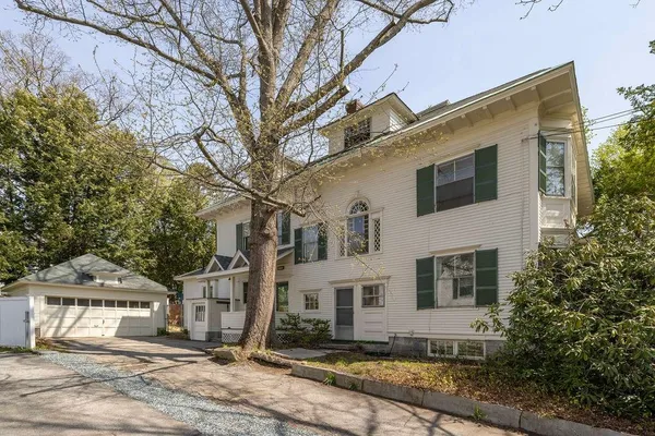 $890,000 | 110 School Street, Concord, NH 03301