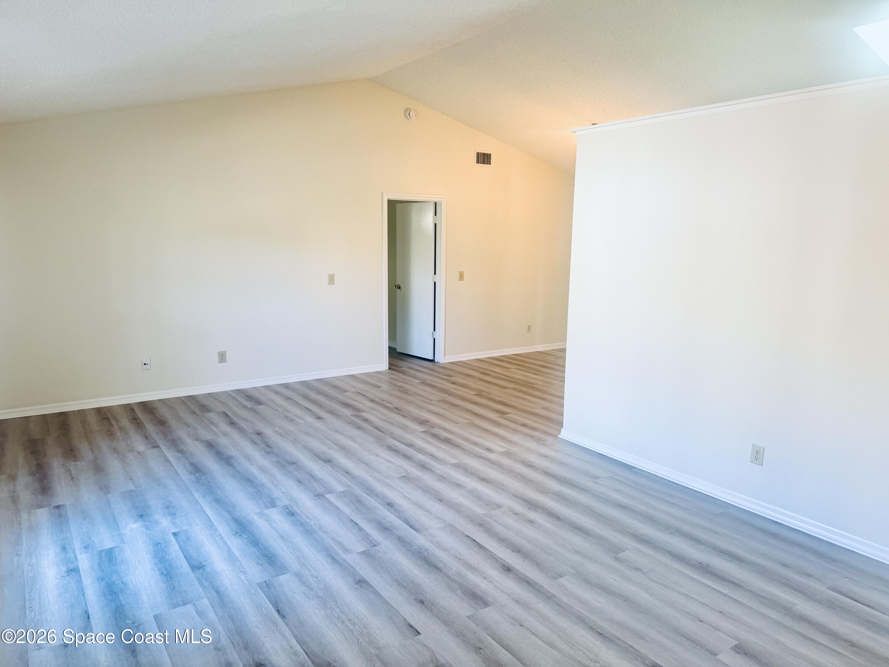 4795 Riverside Road Melbourne, FL 32935 - Photo 4 of 29 20260123_153602531_iOS