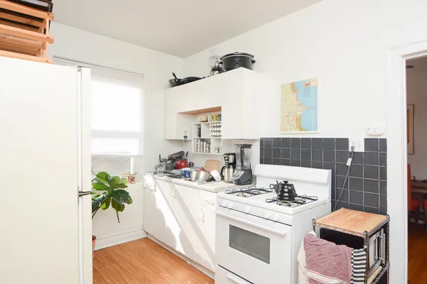 $1,995 | 1933 West Crystal Street, Unit 2A, Chicago, IL 60622