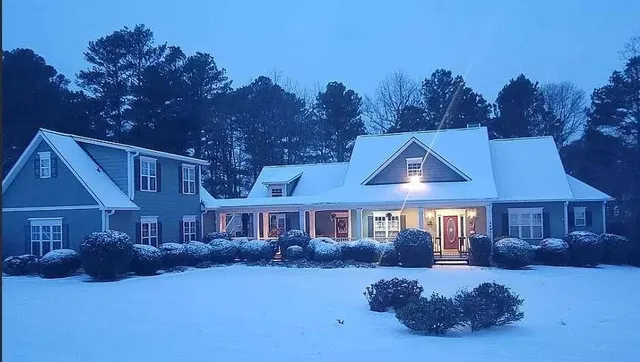 $600,000 | 200 Chaparral Trace, Tyrone, GA 30290