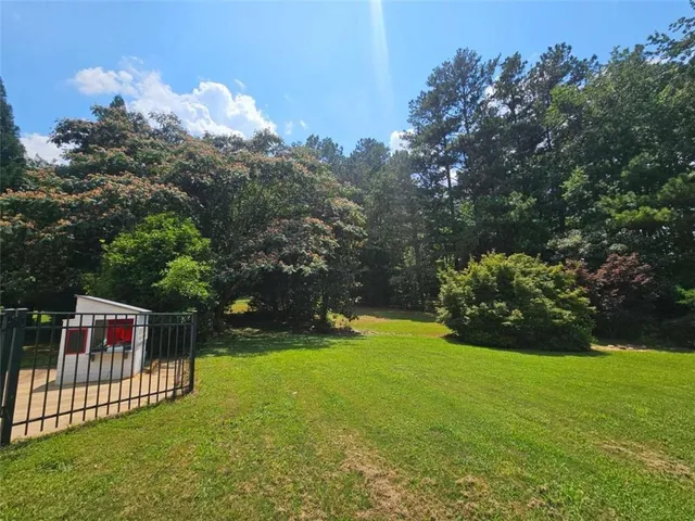 $600,000 | 200 Chaparral Trace, Tyrone, GA 30290