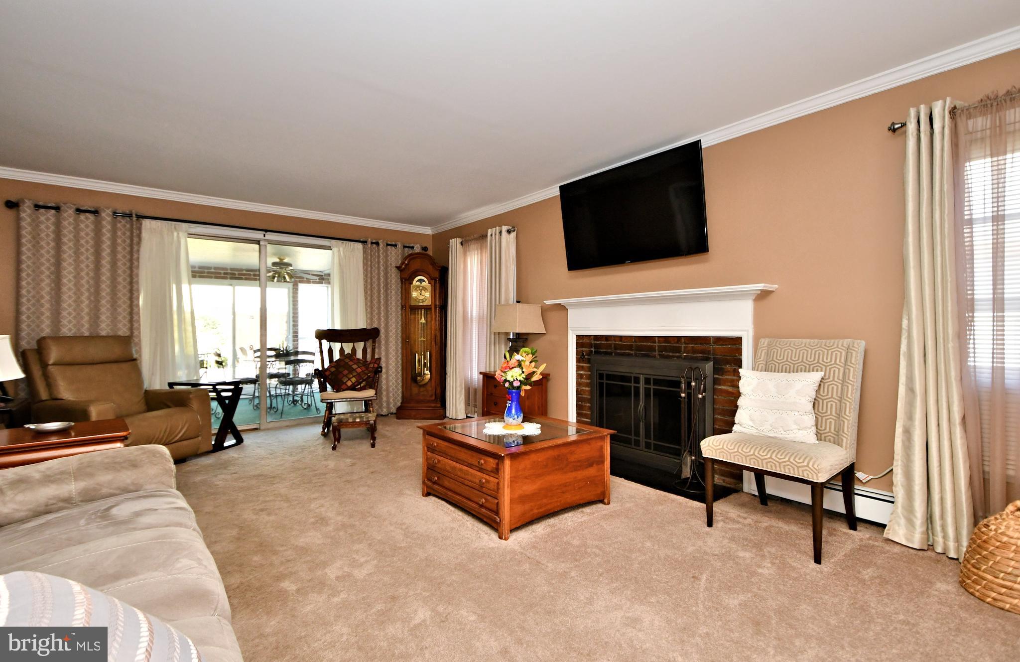 47 Tinder Road Levittown, PA 19056 - Photo 19 of 49