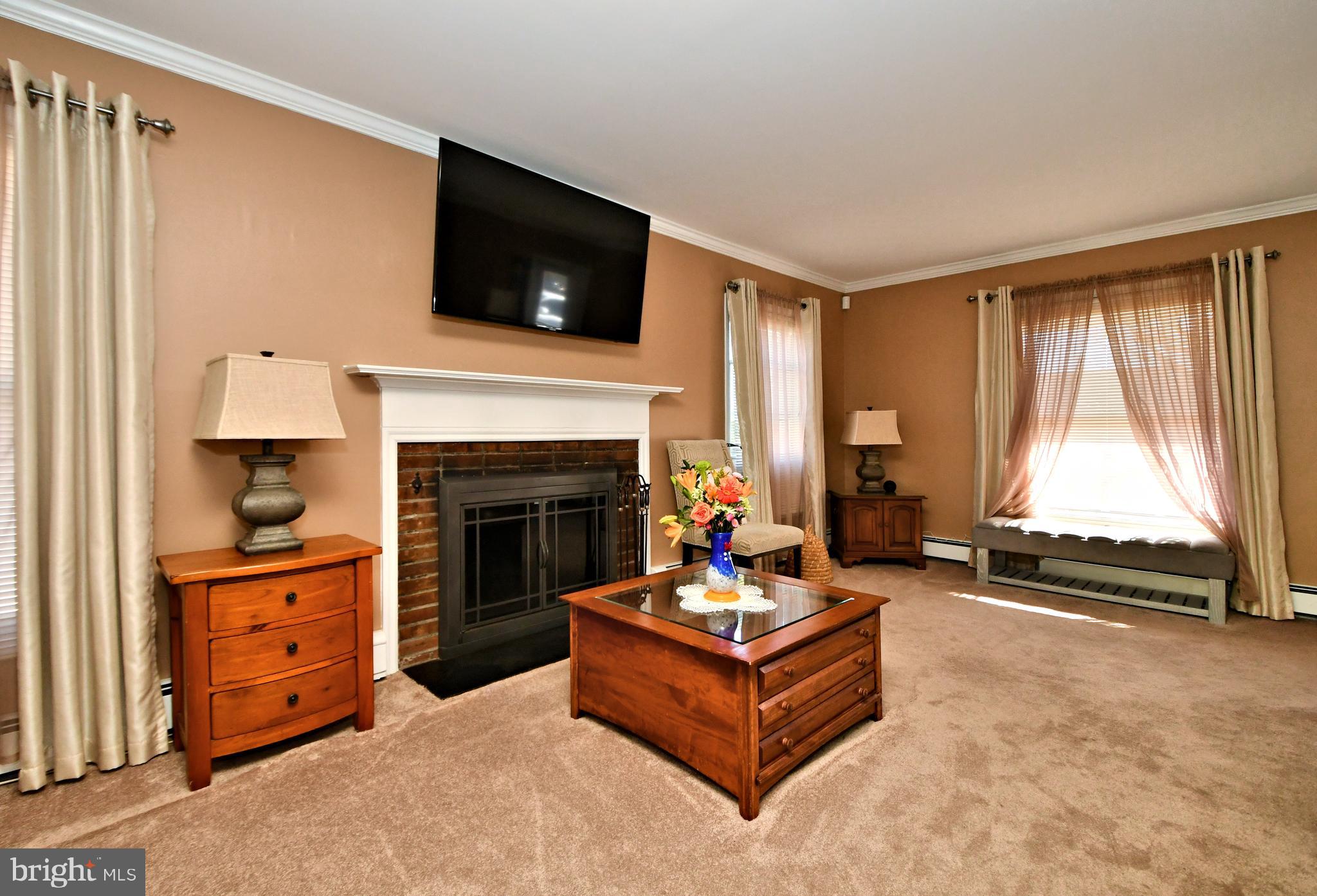 47 Tinder Road Levittown, PA 19056 - Photo 22 of 49
