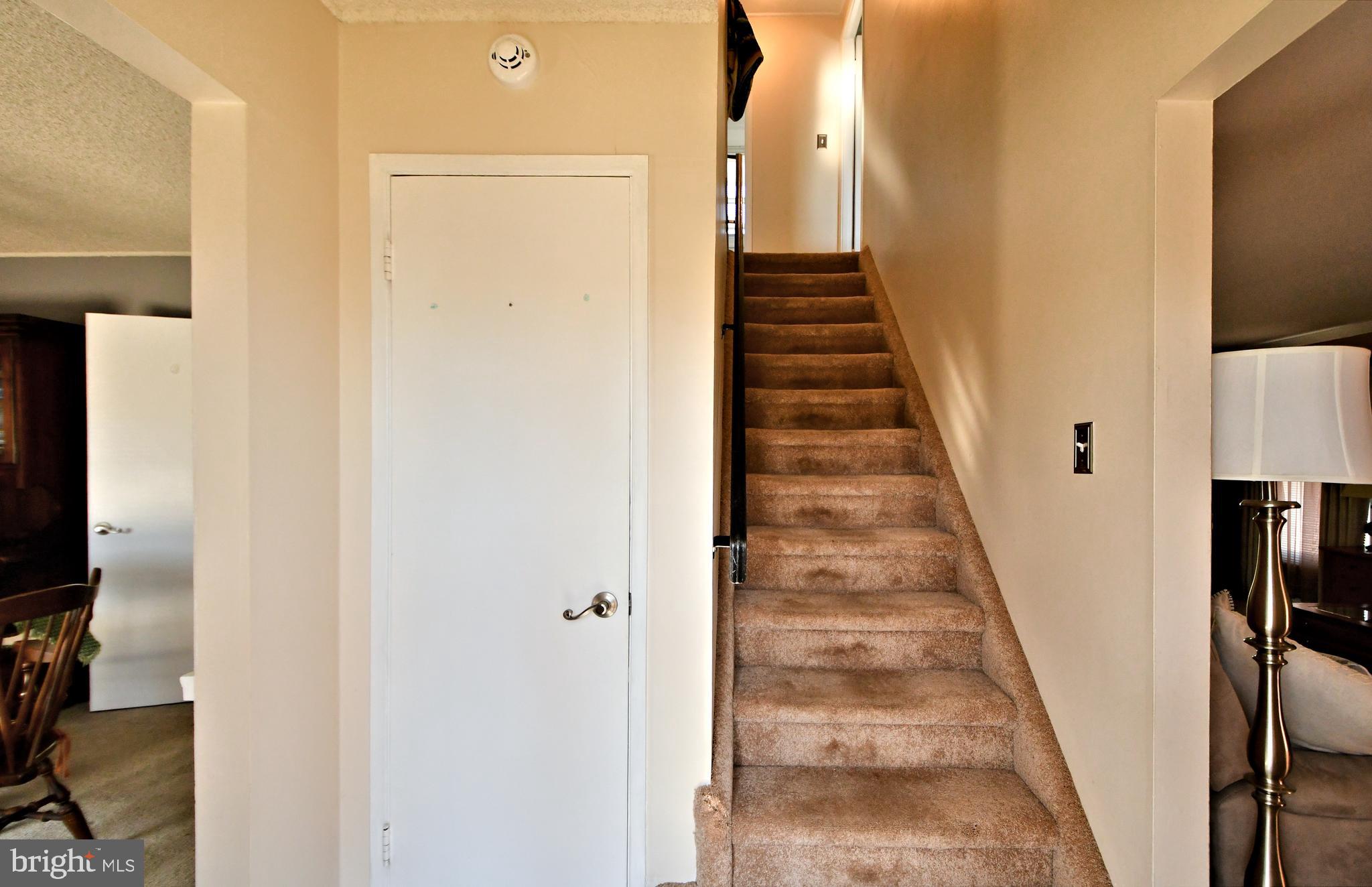 47 Tinder Road Levittown, PA 19056 - Photo 8 of 49