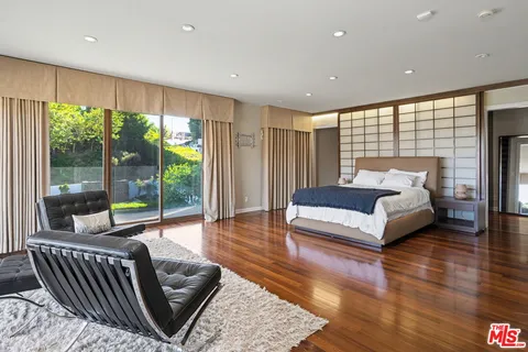 $3,155,000 | 2340 Jupiter Drive, Los Angeles, CA 90046