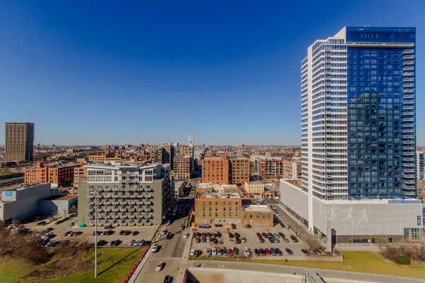 a picture of city view