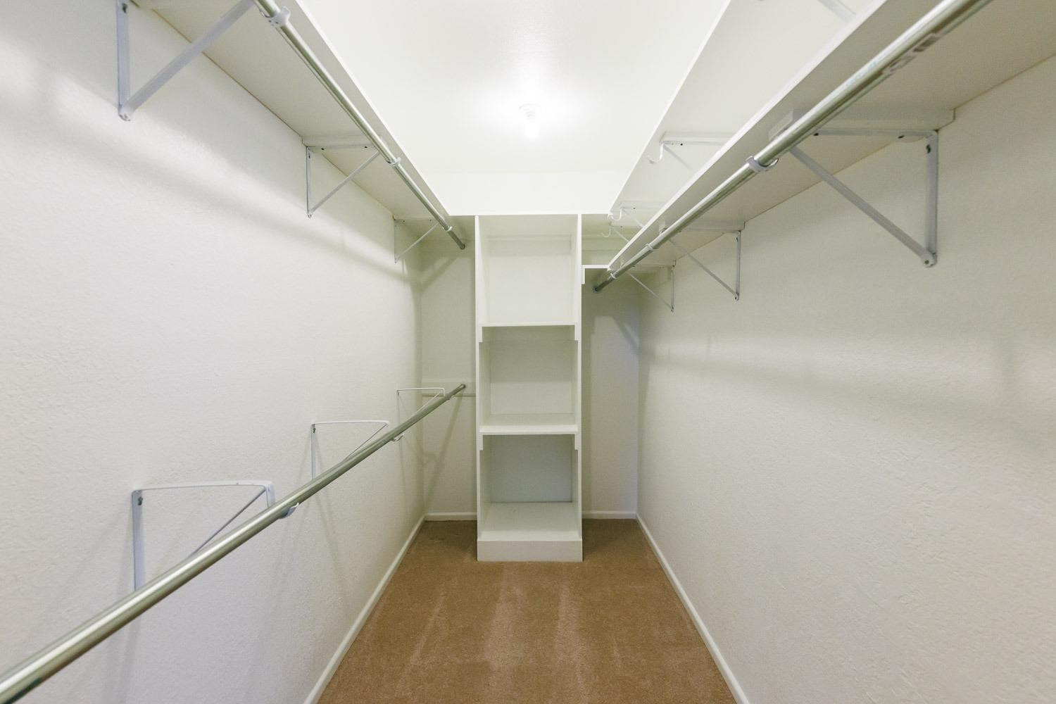 5511 26th Street Lubbock, TX 79407 - Photo 21 of 50 Primary Closet