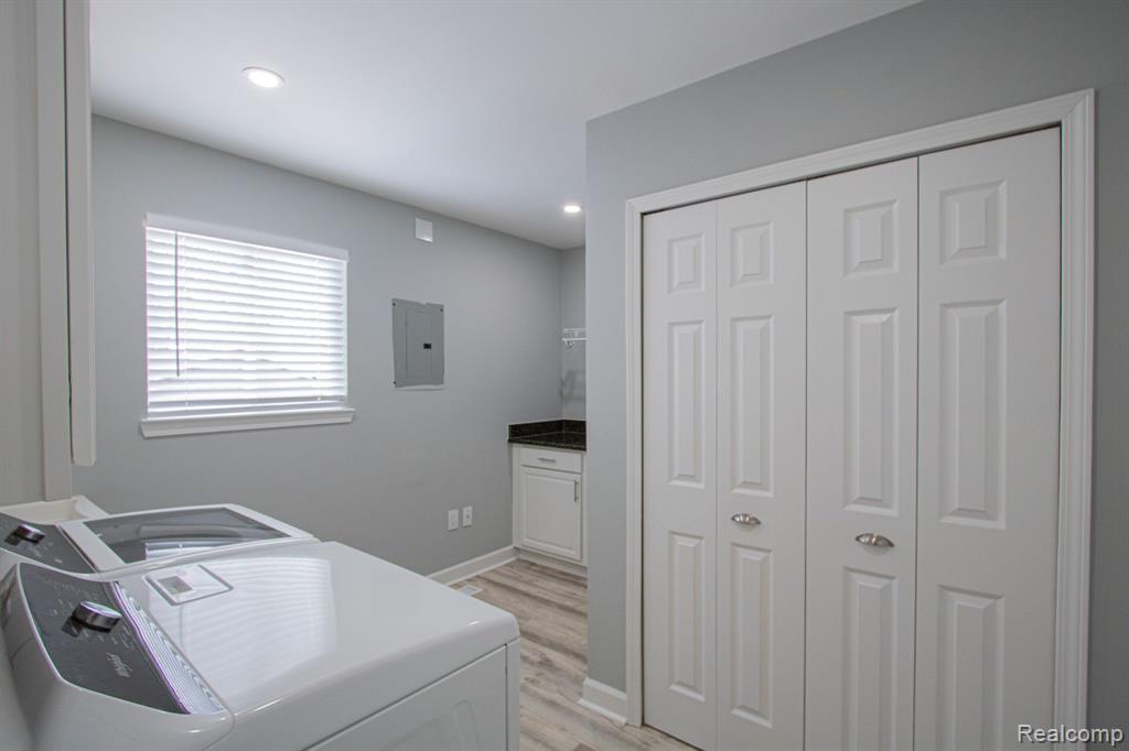 46543 Dequindre Road Rochester Hills, MI 48307 - Photo 24 of 31