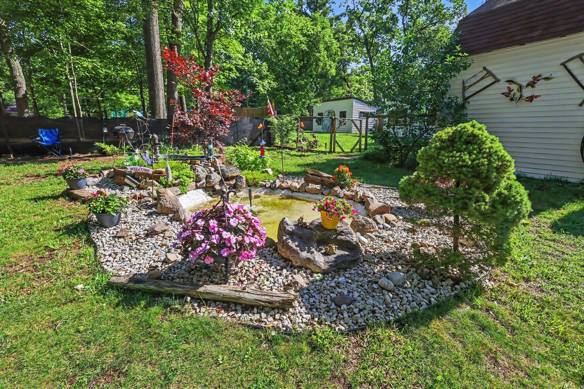 522 West Englewood Road Twin Lake, MI 49457 - Photo 20 of 28 022_file_1981