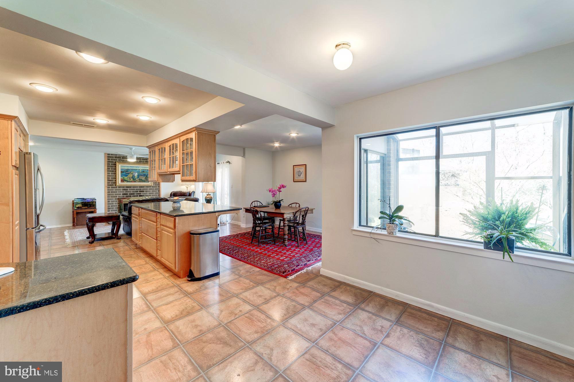 11336 Orchard Lane Reston, VA 20190 - Photo 12 of 37 Gallery Image 12