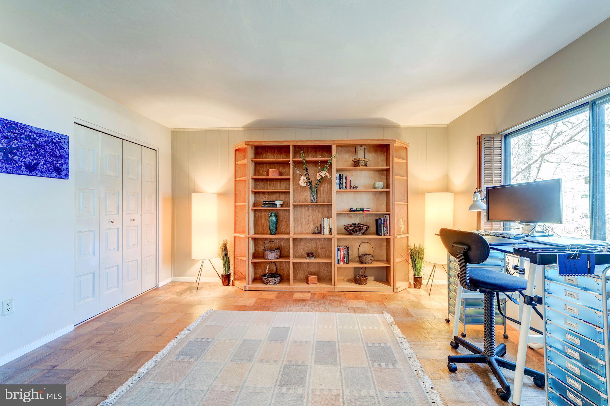 11336 Orchard Lane Reston, VA 20190 - Photo 16 of 37 Gallery Image 16