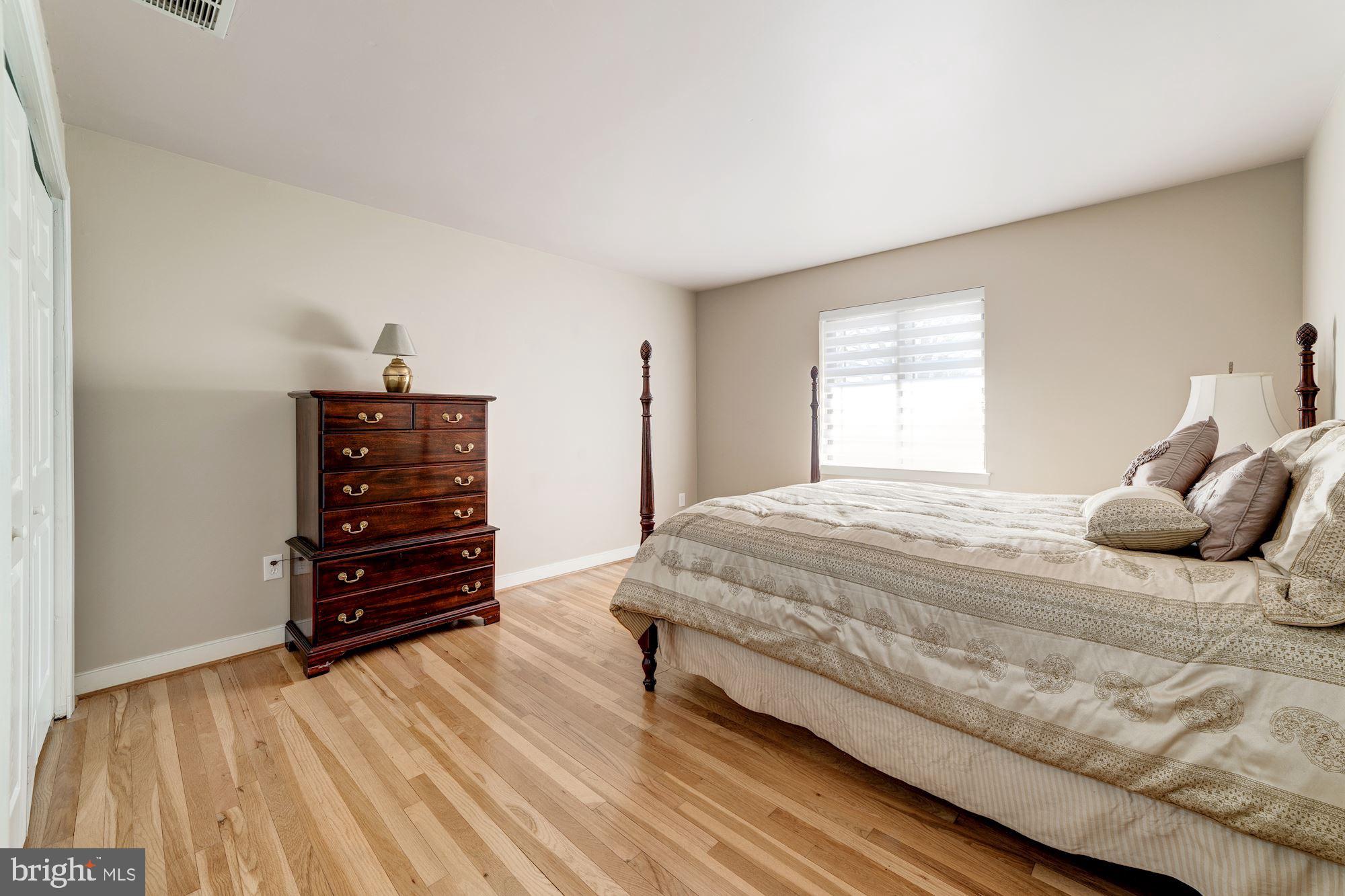 11336 Orchard Lane Reston, VA 20190 - Photo 28 of 37 Gallery Image 28