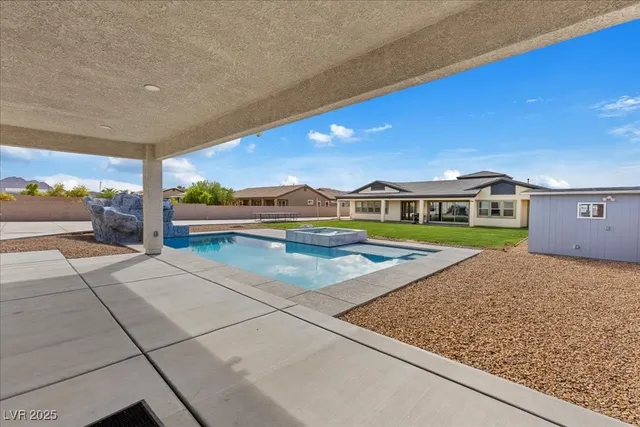 $2,250,000 | 259 Milan Street, Henderson, NV 89015