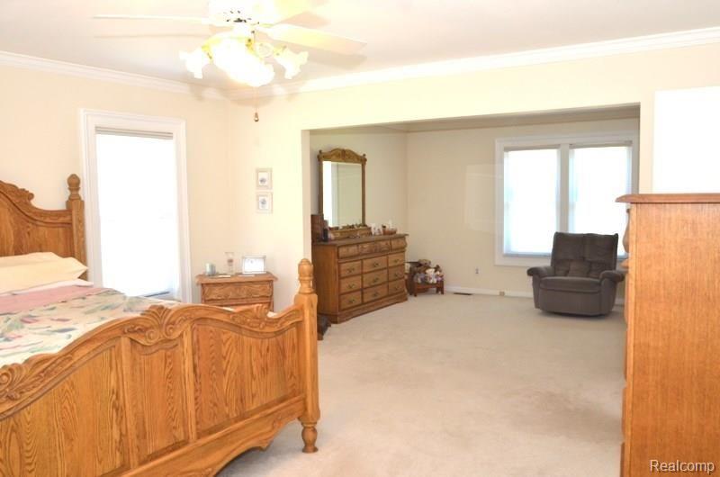 1172 Whispering Knoll Lane Rochester Hills, MI 48306 - Photo 17 of 39