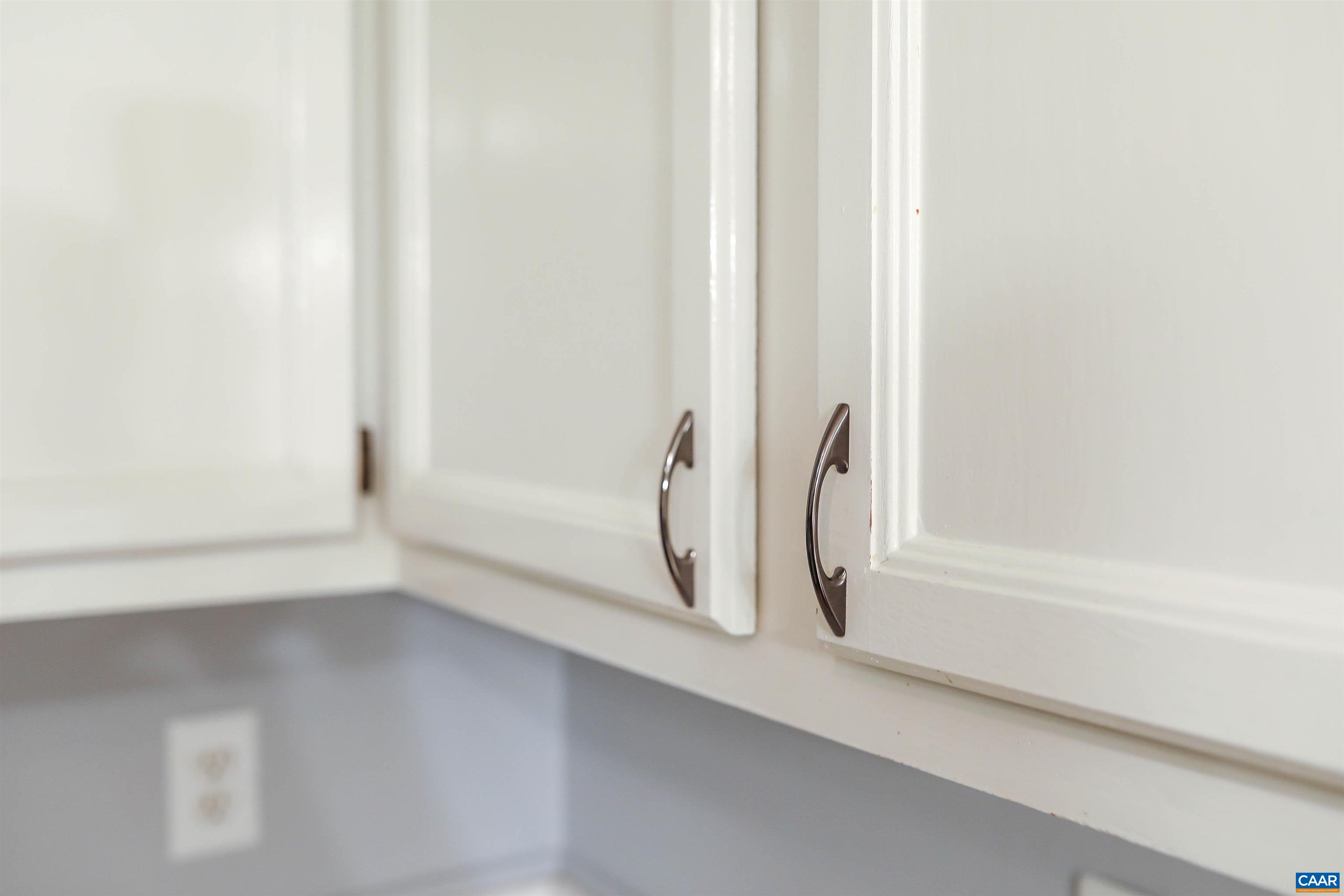 Undisclosed Address Charlottesville, VA 22902 - Photo 33 of 49 a bathroom with a tub