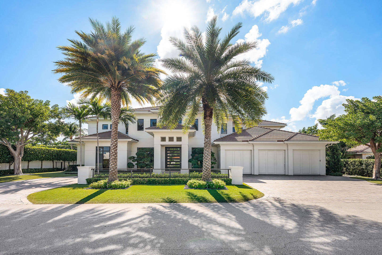 252 South Silver Palm Road Boca Raton, FL 33432 - Photo 4 of 89 252_South_Silver_Palm_Road_02
