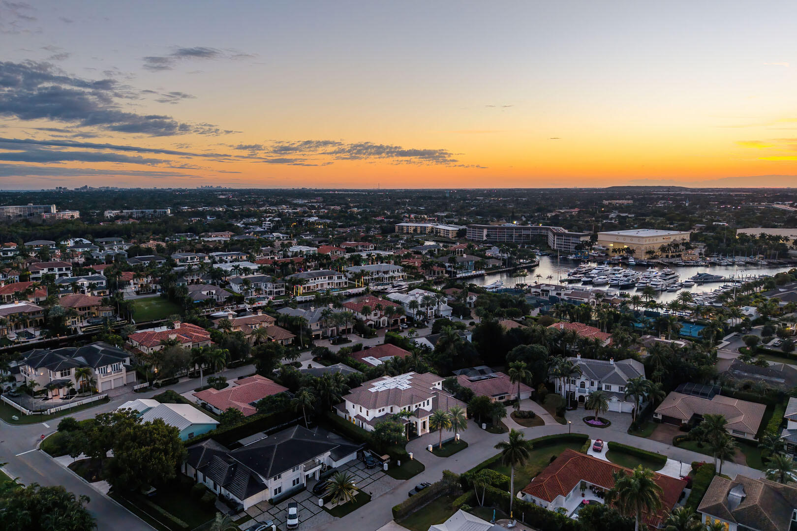 252 South Silver Palm Road Boca Raton, FL 33432 - Photo 6 of 89 252_South_Silver_Palm_Road_Dusk_18