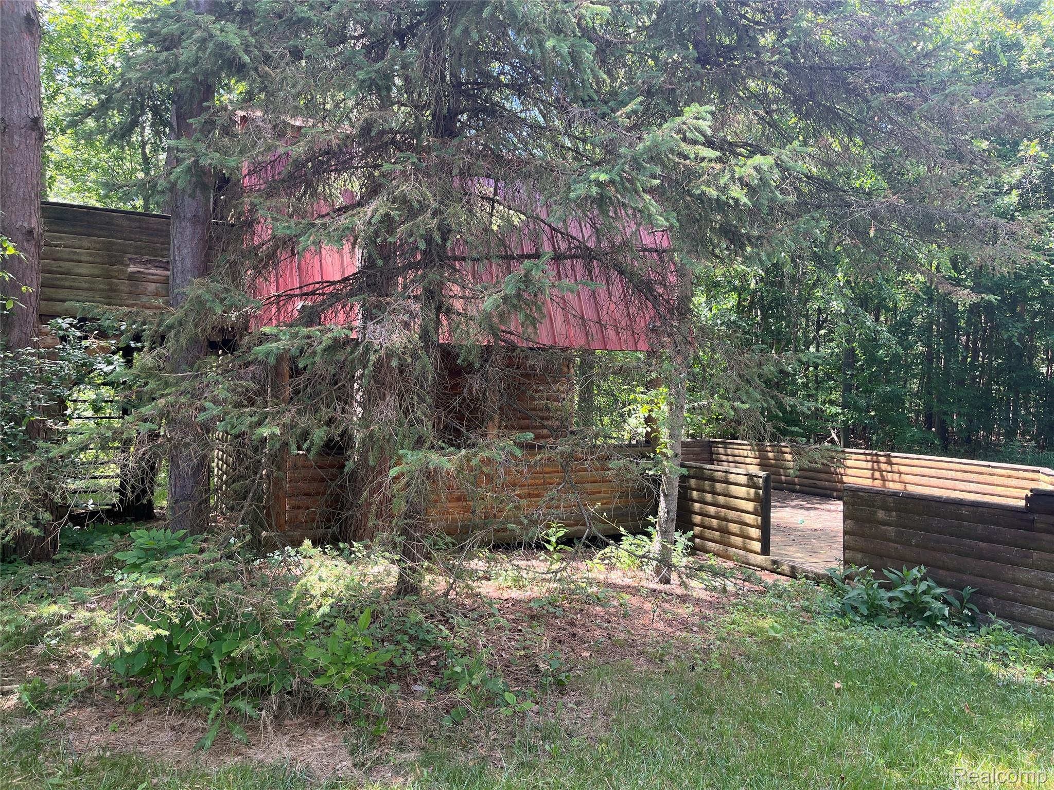 5015 Capac Road Capac, MI 48014 - Photo 6 of 13 IMG_2420.JPG