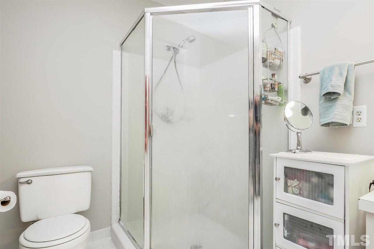 1008 Kings Cross Way Raleigh, NC 27615 - Photo 18 of 25