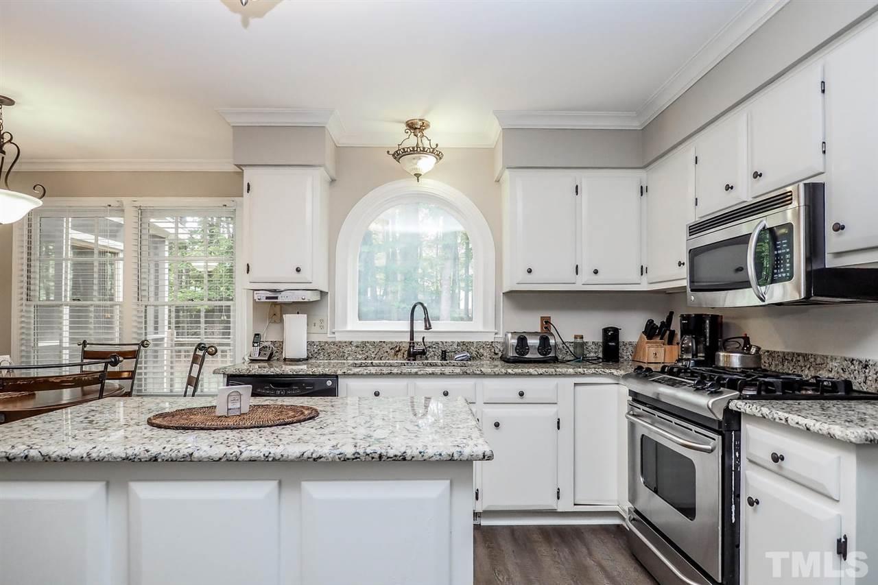 1008 Kings Cross Way Raleigh, NC 27615 - Photo 9 of 25