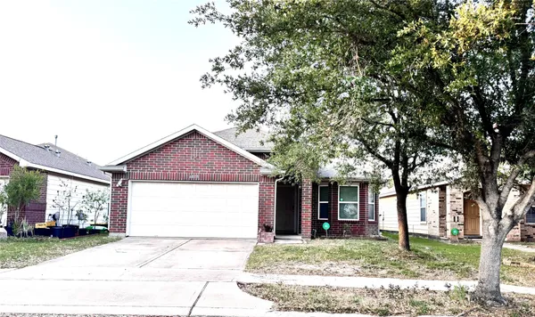 $1,950 | 6818 Hampden Point Court, Houston, TX 77040