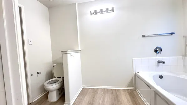 $1,950 | 6818 Hampden Point Court, Houston, TX 77040