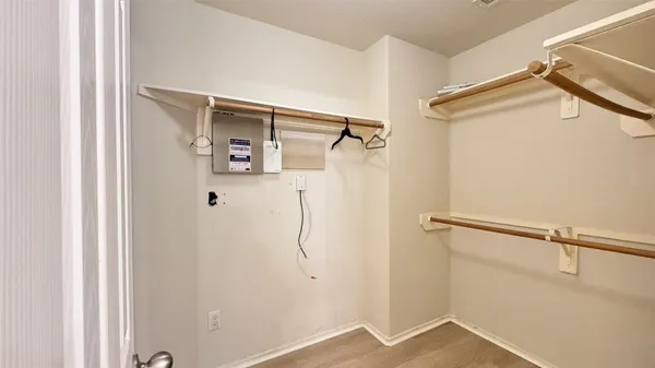 $1,950 | 6818 Hampden Point Court, Houston, TX 77040